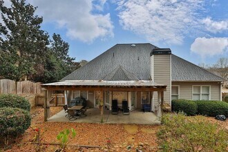 1435 Lake Heights Cir in Dacula, GA - Building Photo - Building Photo