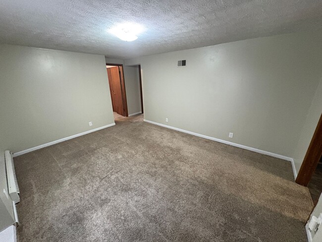 2274 Orchard St in Lincoln, NE - Building Photo - Building Photo