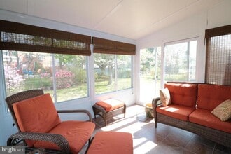 1113 Chiswell Ln in Silver Spring, MD - Building Photo - Building Photo