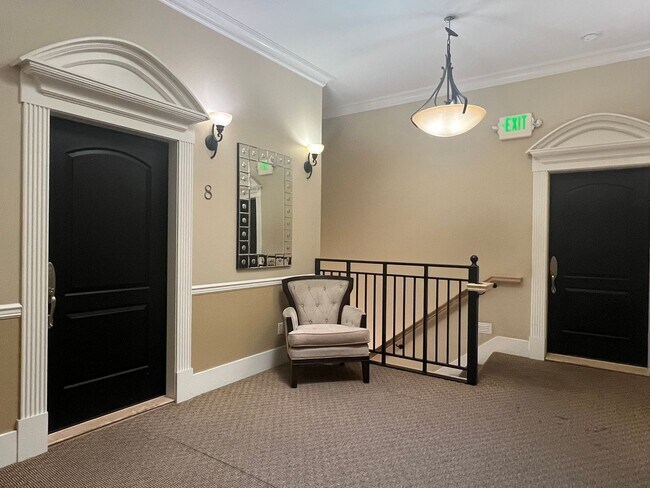 395 E Main St in Ashland, OR - Building Photo - Building Photo