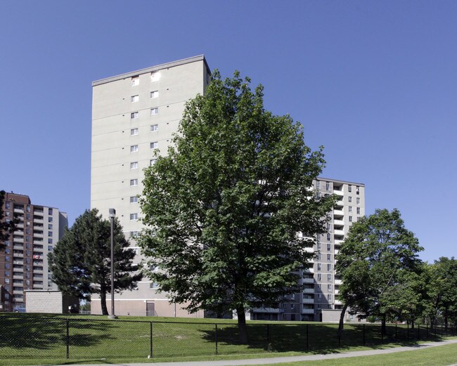 Willowridge Richview in Toronto, ON - Building Photo - Building Photo