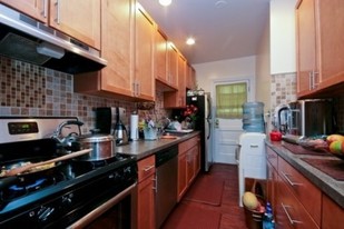 727-29 W. Briar in Chicago, IL - Building Photo - Interior Photo