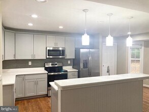 3002 Lakeview Pkwy in Locust Grove, VA - Building Photo - Building Photo