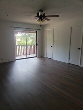 2005 Joy St, Unit 3 in Edinburg, TX - Building Photo - Building Photo