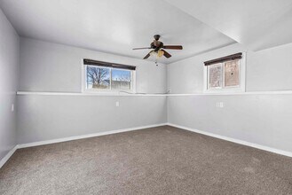 5005 44th Ave in Moline, IL - Building Photo - Building Photo