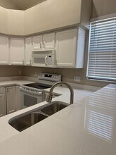 10320 N Possum Run Ln in Tucson, AZ - Building Photo - Building Photo