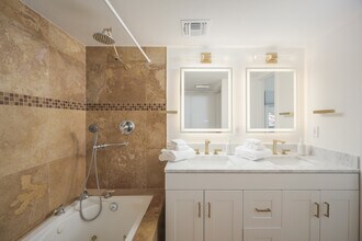 5818 N Granite Reef Rd in Scottsdale, AZ - Building Photo - Building Photo