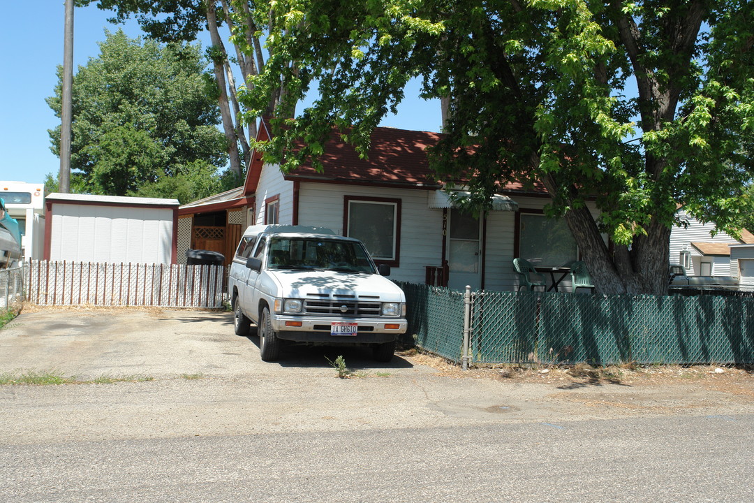 Boardwalk Condominium Tower in Garden City, ID - Building Photo