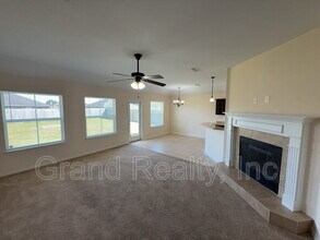 5800 Glenby Ct in Milton, FL - Building Photo - Building Photo