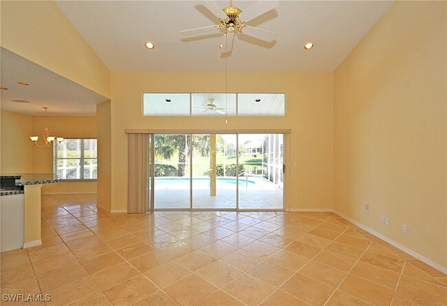 7003 Falcons Glen Blvd in Naples, FL - Building Photo - Building Photo