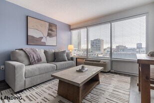 50 Morgan St N, Unit 1001 in Hartford, CT - Building Photo