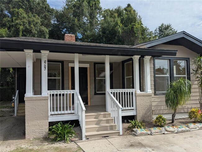 1014 E Lake Ave in Tampa, FL - Building Photo - Building Photo