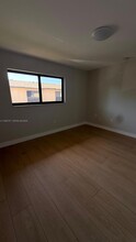 110 SW 108th Ave in Miami, FL - Building Photo - Building Photo