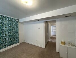 36 13th St in Troy, NY - Building Photo