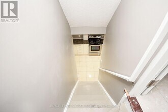 54 Palleschi Dr in Brampton, ON - Building Photo - Building Photo