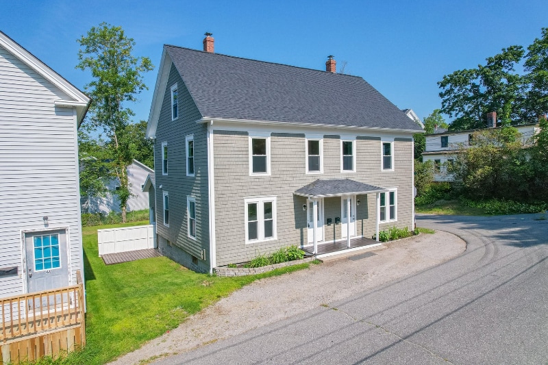 8 Booker St in Lisbon, ME - Building Photo