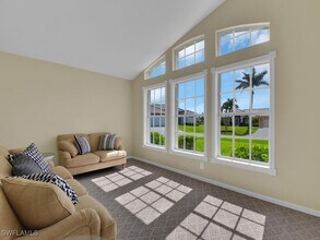4108 SW 23rd Ave in Cape Coral, FL - Foto de edificio - Building Photo