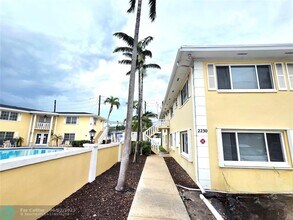 2230 NE 56th Pl in Fort Lauderdale, FL - Building Photo - Building Photo