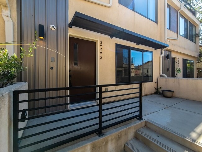 property at 2926 Rowena Ave