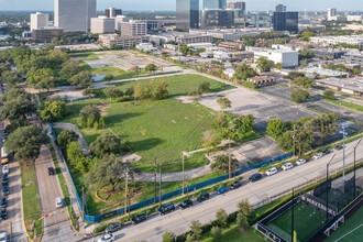 Residential Tower at the RO in Houston, TX - Building Photo - Building Photo