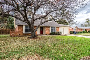 1954 Mims St in Fort Worth, TX - Building Photo