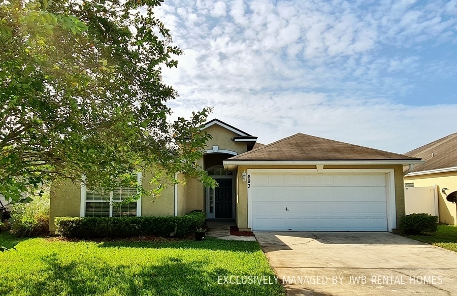 893 Oak Arbor Cir in St. Augustine, FL - Building Photo