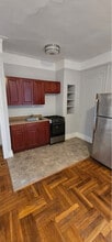 240 Crown St, Unit 5 in Brooklyn, NY - Building Photo - Building Photo