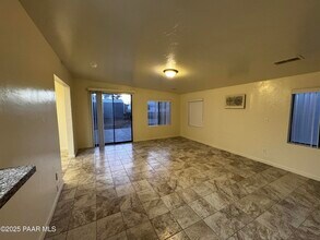 7800 E Las Palmas Dr in Prescott Valley, AZ - Building Photo - Building Photo