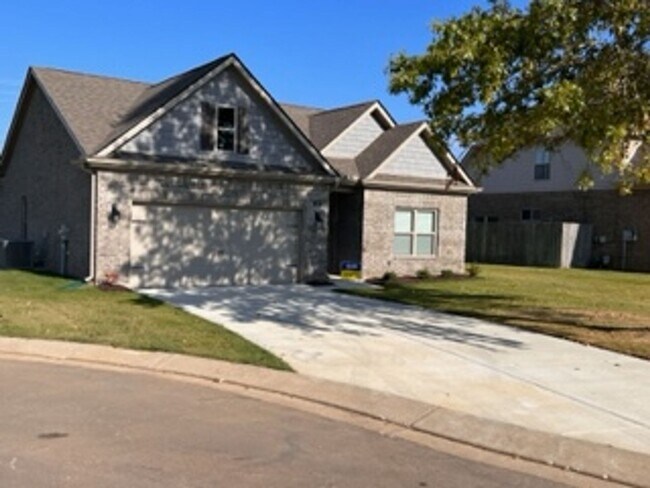 50 Meadowland Ln in Somerville, TN - Building Photo - Building Photo