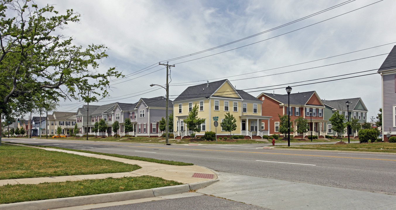 601-605 Godwin St in Portsmouth, VA - Building Photo