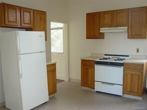 43 Clinton St in Cornwall, NY - Building Photo - Building Photo