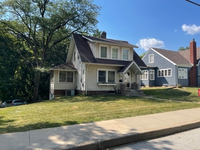 property at 423 Melrose Ct