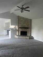 7015 Maple Fox Dr in Humble, TX - Building Photo - Building Photo