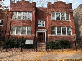 3346 N Central Park Ave in Chicago, IL - Building Photo