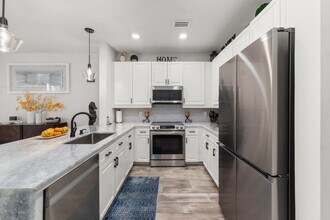 3643 NW 5th Terrace in Boca Raton, FL - Foto de edificio - Building Photo