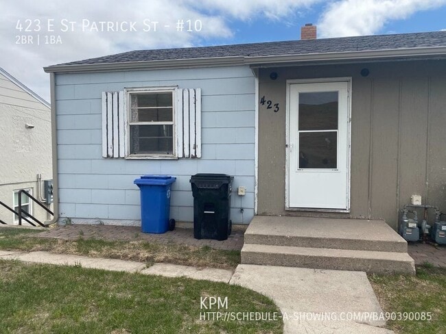 property at 423 E Saint Patrick St