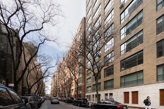 45 E 85th St in New York, NY - Building Photo - Building Photo