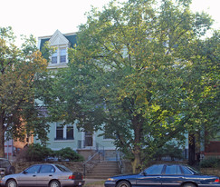 2810 Jefferson Ave Apartments