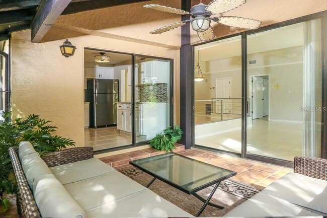 5319 Myrtle Wood, Unit 4 in Sarasota, FL - Building Photo - Building Photo