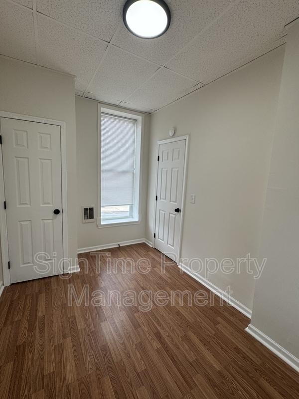 property at 40 N Conococheague St