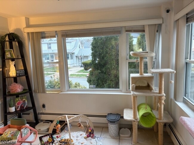 9 Rollins Ave in Clifton, NJ - Building Photo - Building Photo