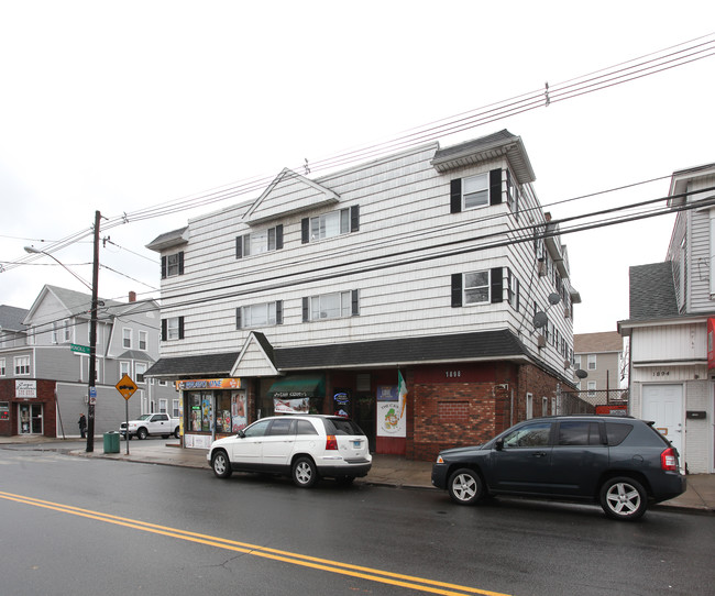 1898-1902 E Main St in Waterbury, CT - Building Photo - Building Photo