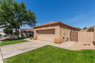 3821 S Heath Way in Chandler, AZ - Building Photo - Building Photo
