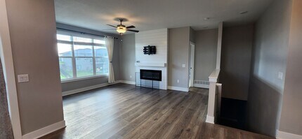 706 32nd St SW in Altoona, IA - Building Photo - Building Photo