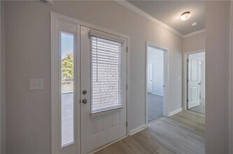 853 Crossroads Ct in Social Circle, GA - Building Photo - Building Photo