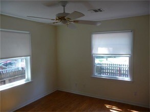 1830 Tabor St in Houston, TX - Building Photo - Building Photo