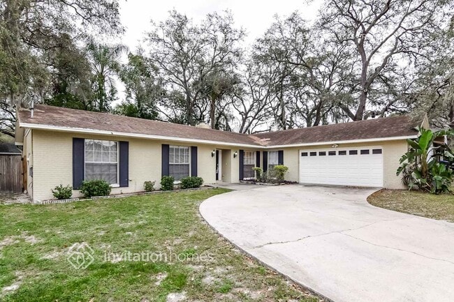 5208 Cumberland Dr in Tampa, FL - Building Photo - Building Photo
