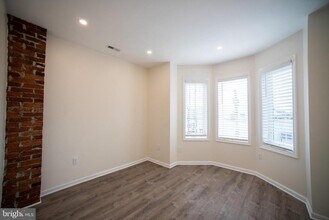 2049 Snyder Ave in Philadelphia, PA - Building Photo - Building Photo