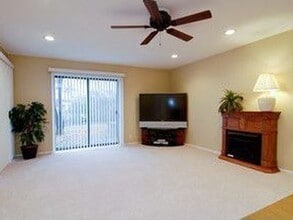 1295 N Sterling Ave in Palatine, IL - Building Photo - Building Photo