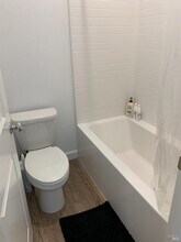 2430 Shore Vis in Fairfield, CA - Building Photo - Building Photo